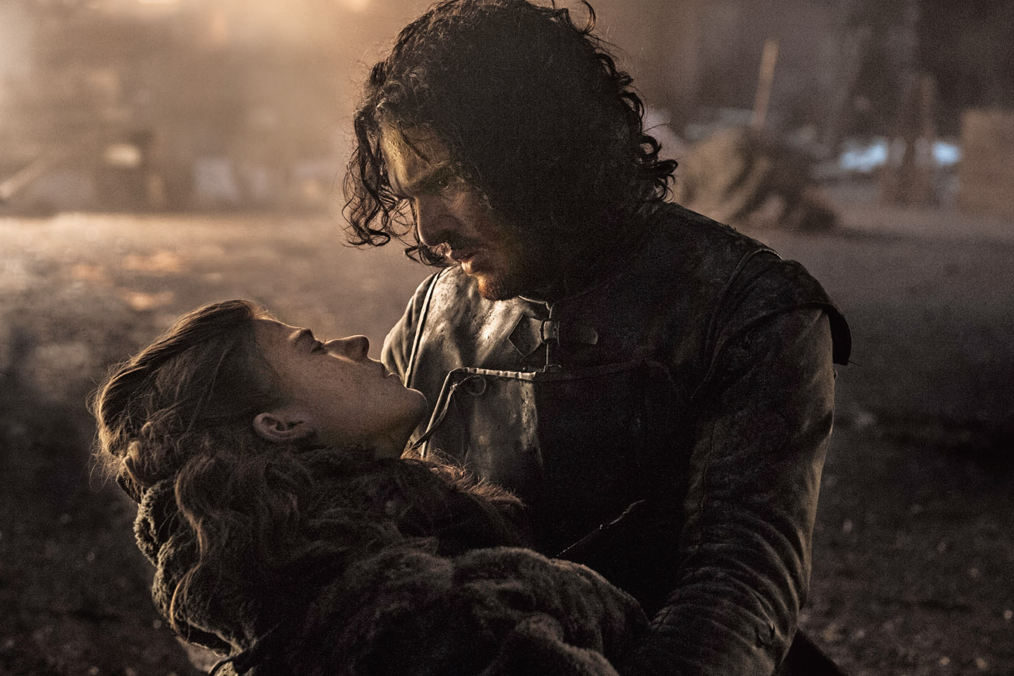 Ygritte falls at Castle Black in the arms of Jon SnowBrans direwolf Summer - photo 28