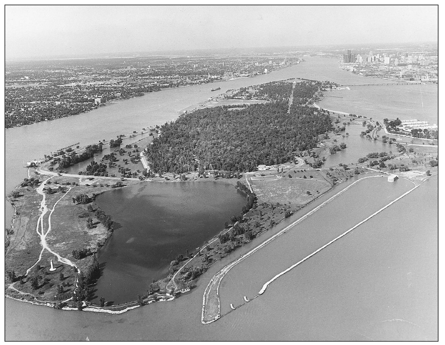 THE JEWEL OF THE RIVER Purchased from the Campau family in the late 1800s by - photo 2