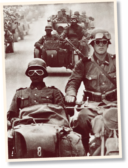 German motorcycle troops are on the move in spring 1940 The Germans used - photo 4