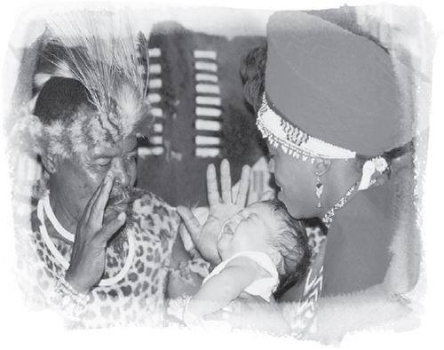 Induna Ngema and Thandeka blessing Kalungwishi aged four weeks in the Great - photo 2