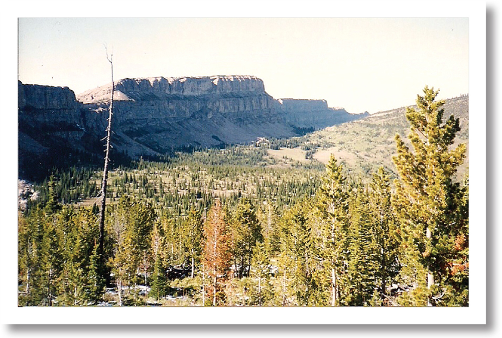 The Chinese Wall Bob Marshall Wilderness Montana I spent a pleasant night - photo 11