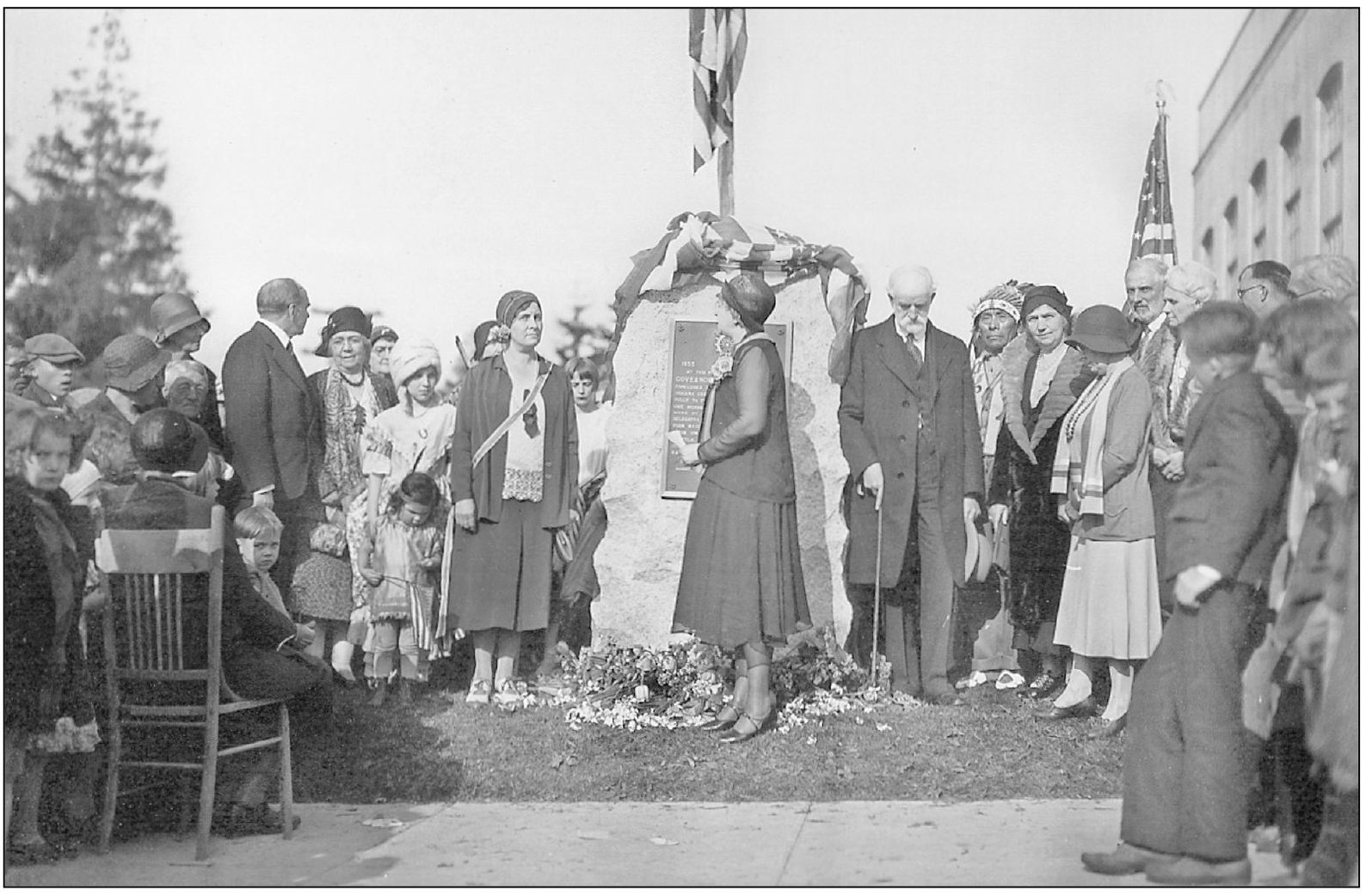 In 1930 the Daughters of the American Revolution paid tribute to the Point - photo 8