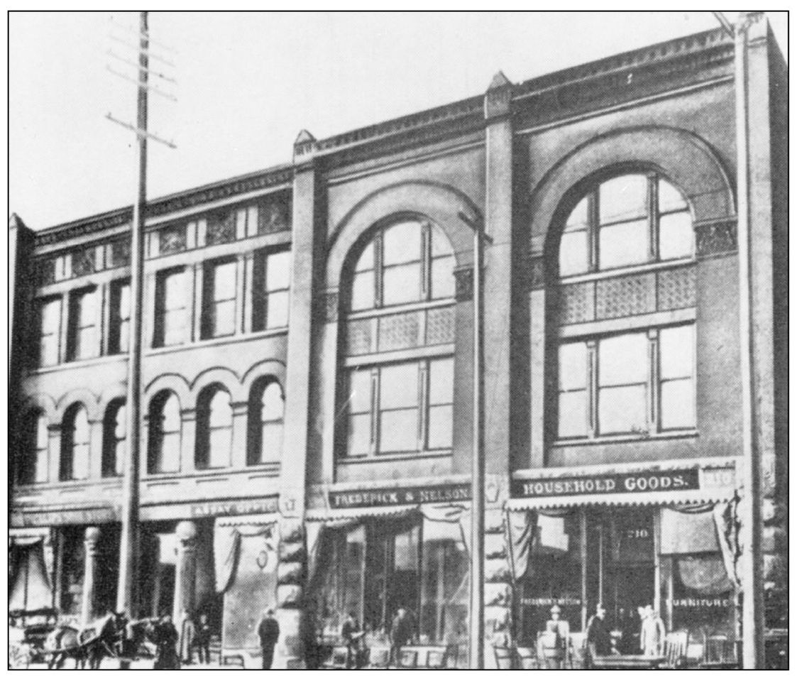 On a snowy Christmas Eve in 1890 a customer wanted to purchase a secondhand - photo 6