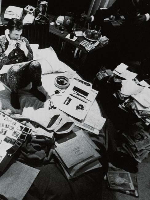 HEFNER WORKING ON THE MAGAZINE IN HIS BEDROOM Photographer Unknown CA 1960 - photo 4