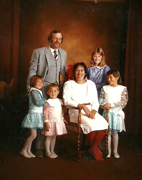 My mum and dad with my half-sister Amanda top right me front right Casey - photo 14