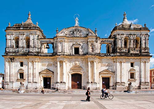 La Catedral de Len Len and the Volcanic Cordillera Len and Chinandega - photo 14