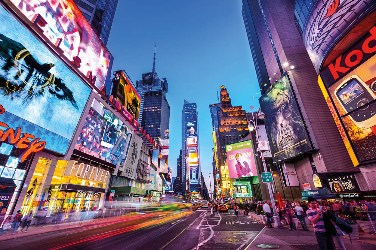 Shutterstock 5 Times Square Get up close to the spectacle of this iconic world - photo 8