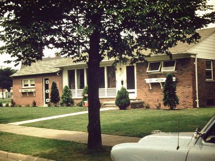 I lived the first four years of my life in this home on Stawell Avenue in - photo 3