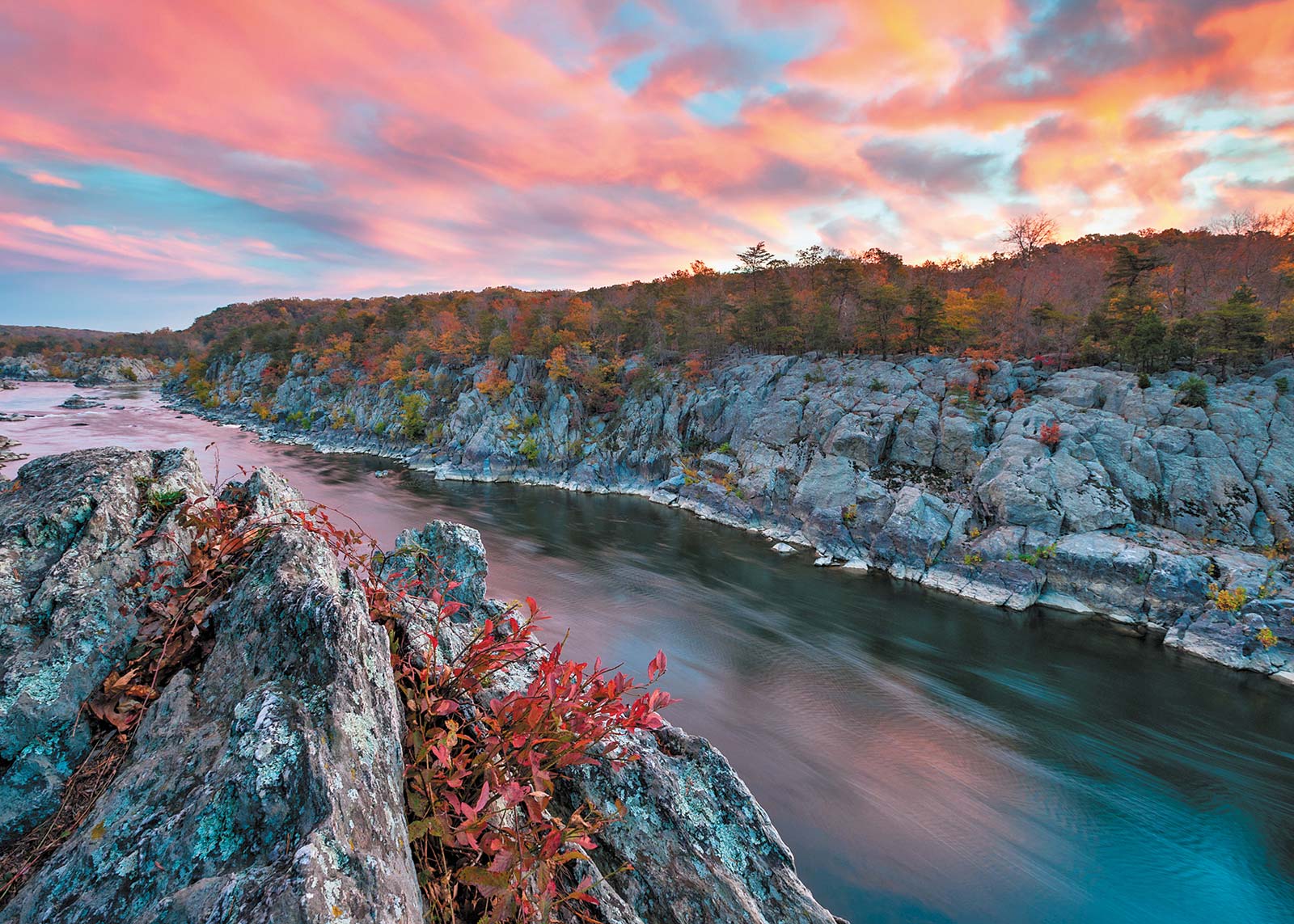 Mather Gorge Great Falls Park In Virginia and Maryland history comes alive - photo 8