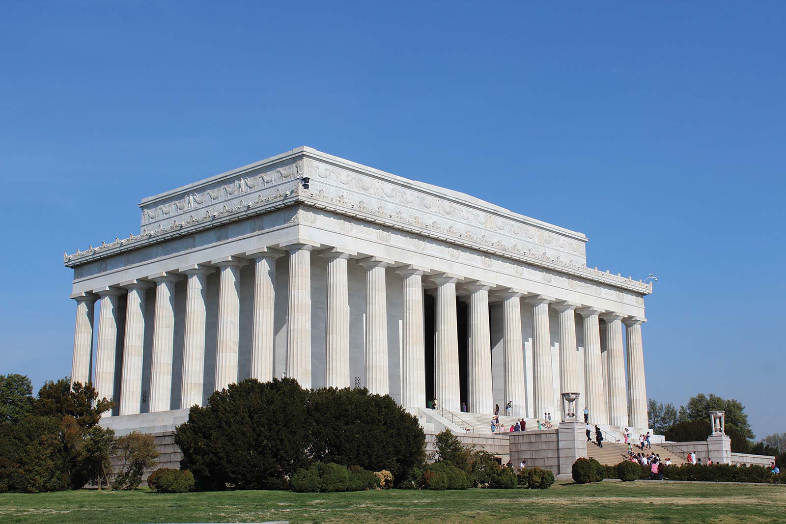 Walk the National Mall The two-mile stretch from the Lincoln Memorial - photo 20