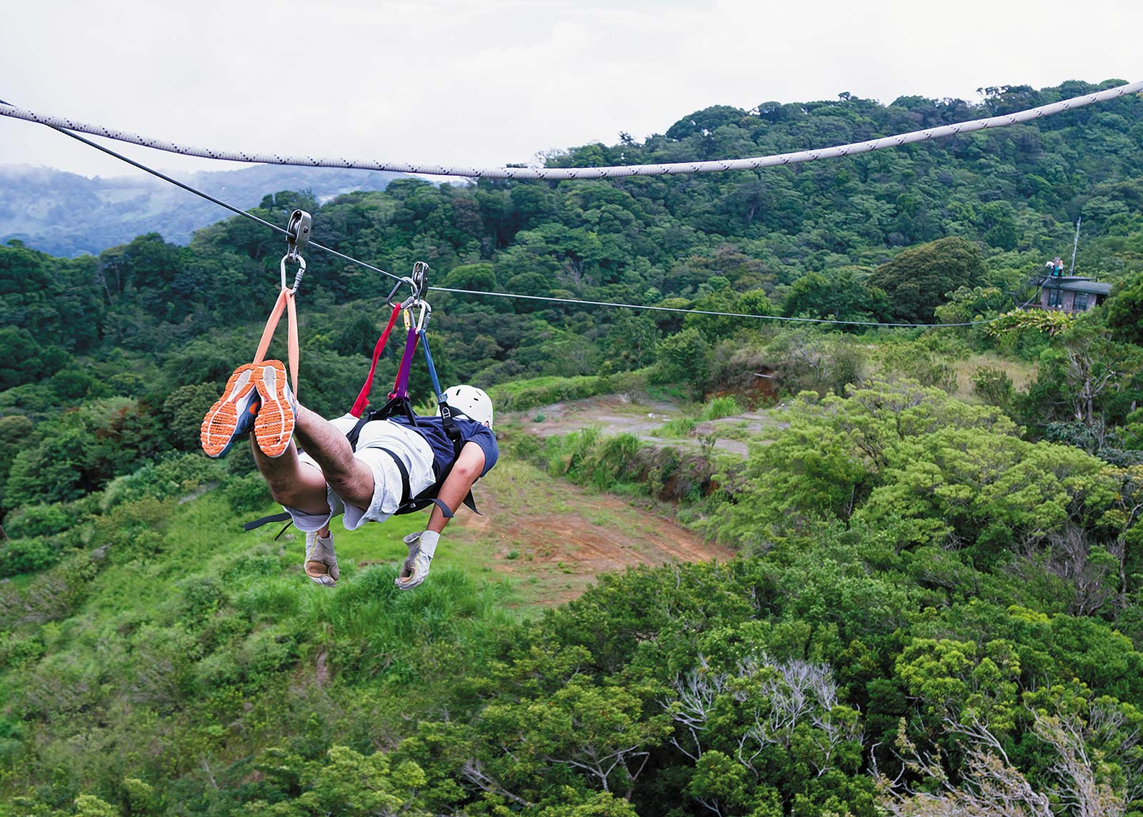 Immerse yourself in the verdant rain forest on the outskirts of La Fortuna - photo 5