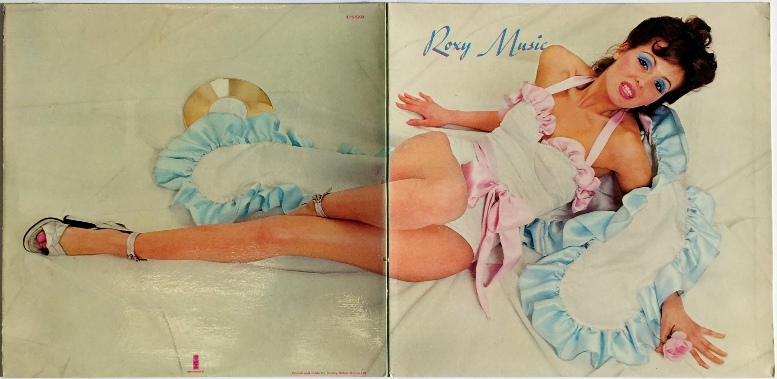 Above and below Released in 1972 the first Roxy Music LP marked the arrival - photo 20