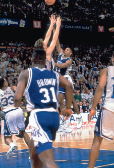 The shot that everyone including the Duke players thought had ended the game - photo 24