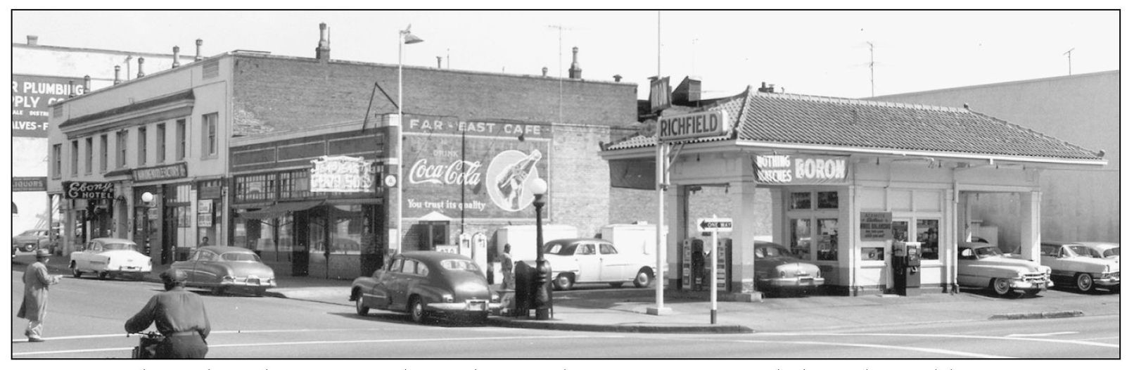 In 1958 when this photo was taken the gasoline station at Eighth and Franklin - photo 13