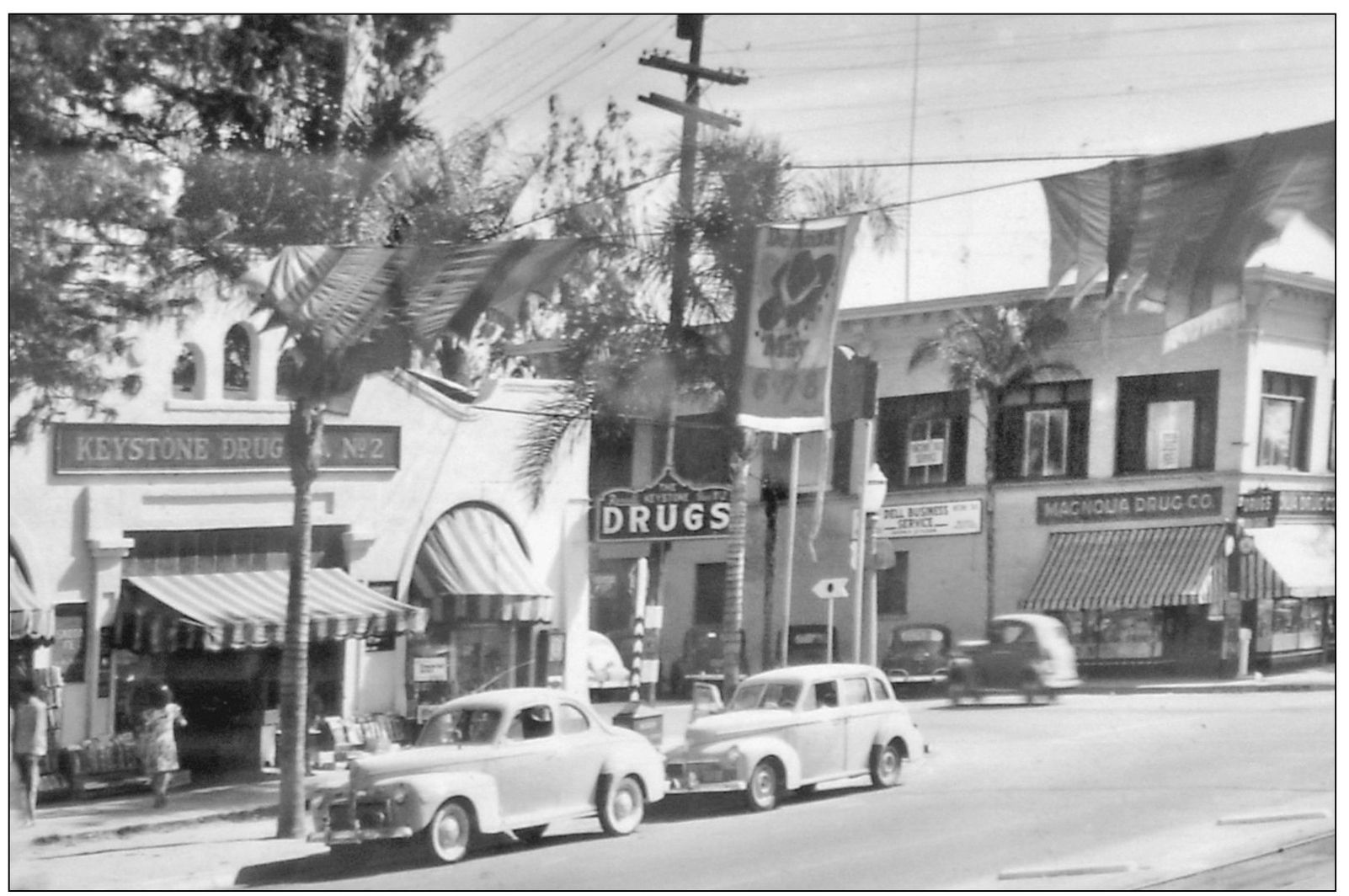 Arlington had two drugstores during the 1940s Keystone Drug on the southeast - photo 14