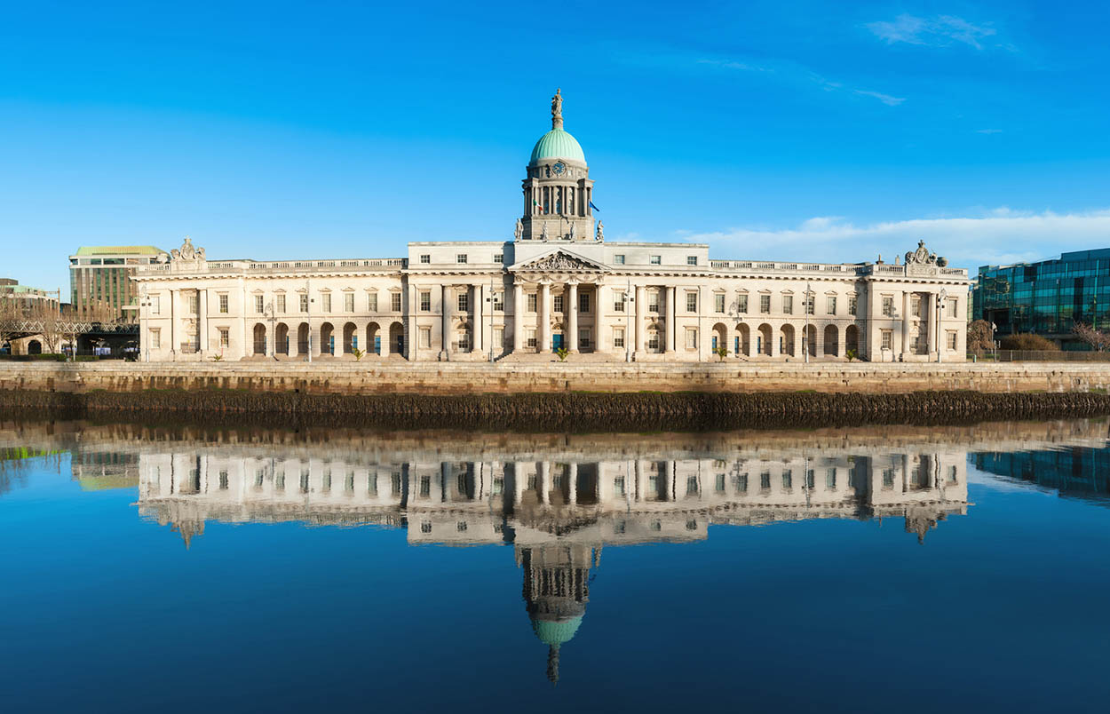 iStockphoto 4 The Custom House One of Dublins most elegant landmarks dominates - photo 7