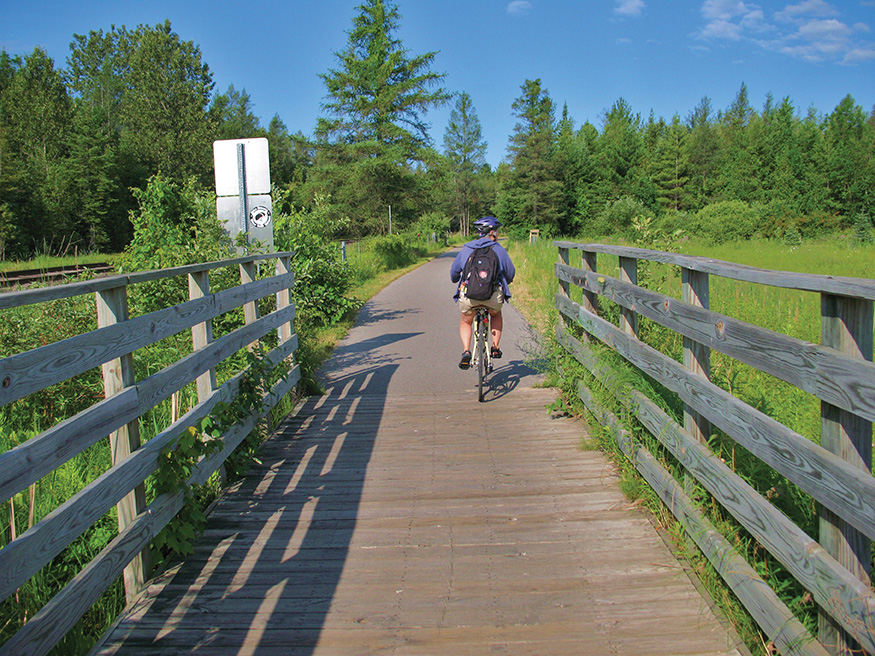 Traverse City Trail MICHIGAN IS A MAGNIFICENT place for the outdoor - photo 4