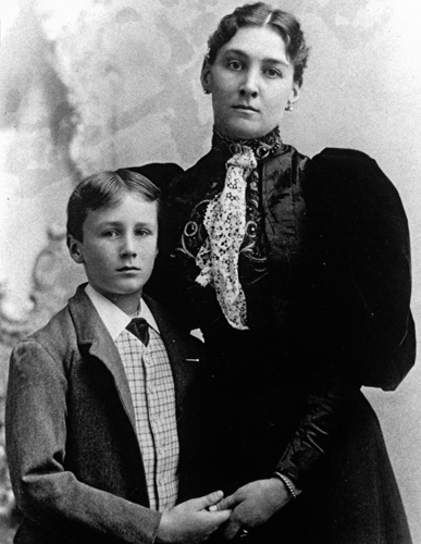 Eleven-year-old Franklin sits for a portrait with his mother Sara Delano - photo 8