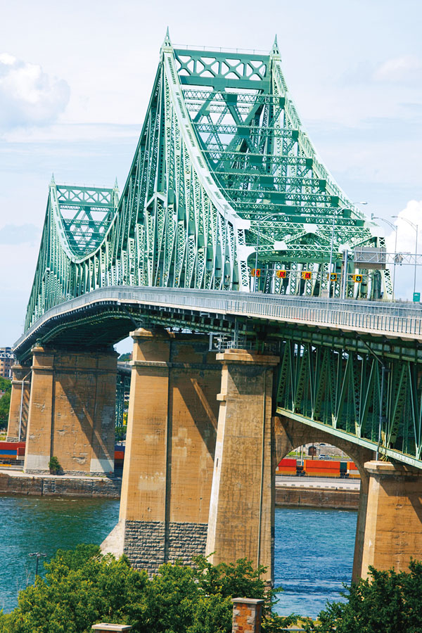 Jacques Cartier Bridge DreamstimecomAladin66 Olympic Stadium - photo 2