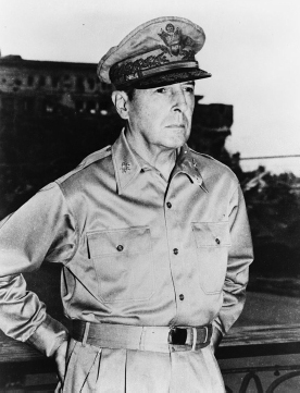 General Douglas MacArthur Supreme Allied Commander South-West Pacific He - photo 9