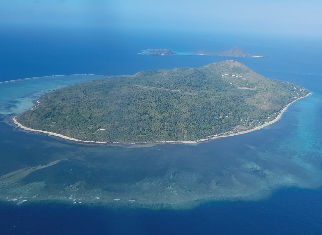 Mer foreground Dauar upper right and Waier upper left in the Torres - photo 4