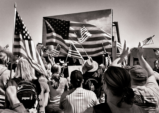 SUPPORT THE WAR IN IRAQ RALLY ON THE MALL WASHINGTON DC PROTEST AGAINST - photo 21