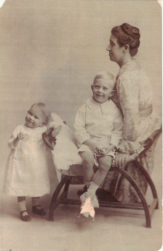 GBs mother Alice with her older brother John and their mother Mary - photo 8