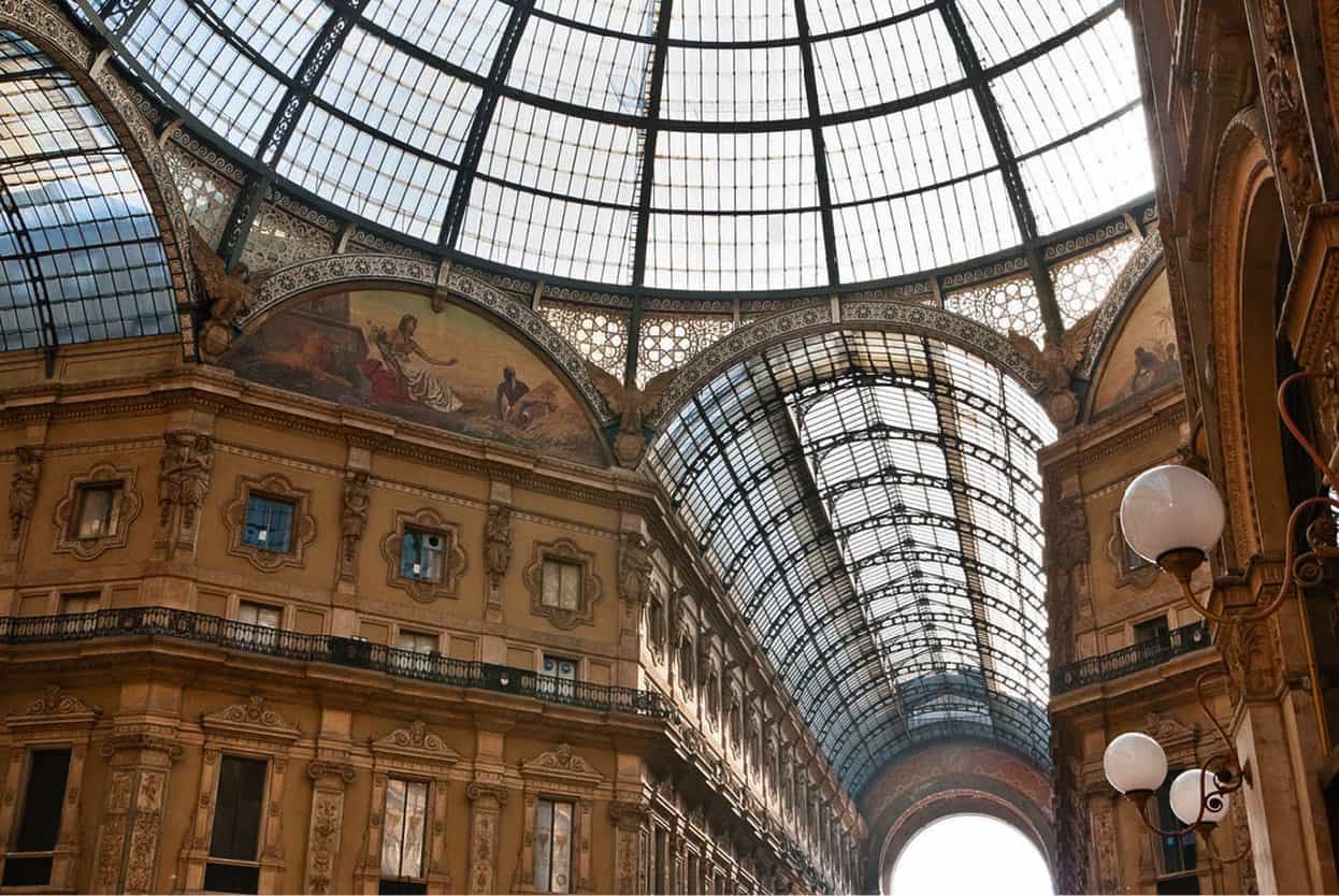 Top Attraction 2 Fotolia La Galleria Vittorio Emanuele Chic boutiques and cafs - photo 5