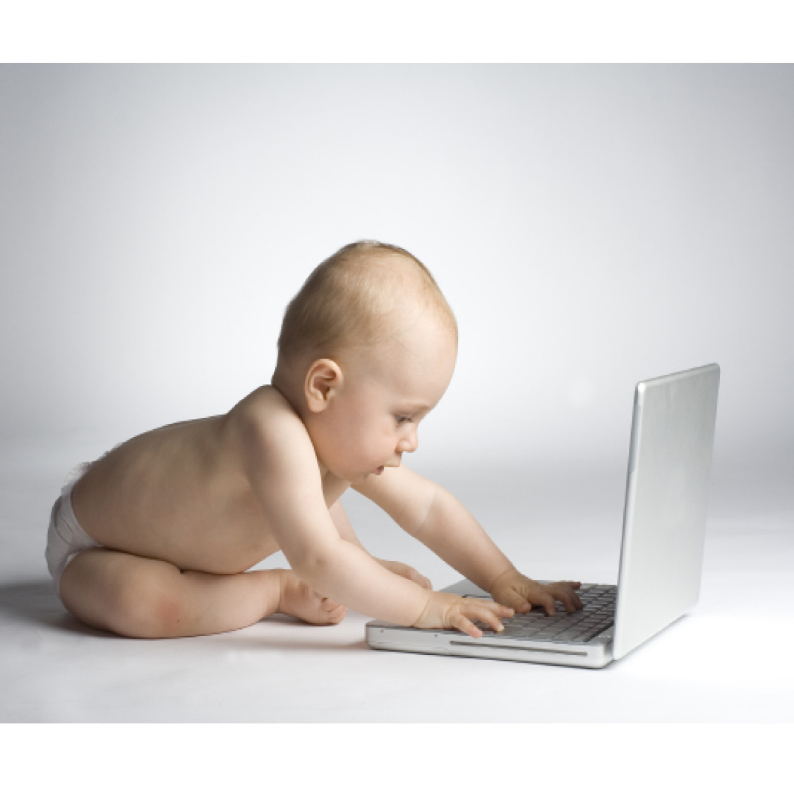 Babies dont know how to type but this baby loves to touch the keyboard - photo 11