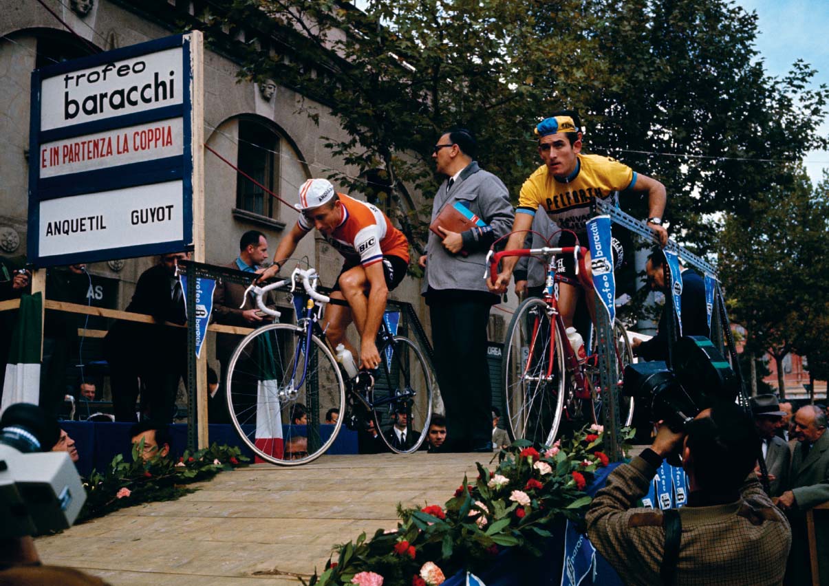 Trophy Baracchi 1967 with Jacques Anquetil and Bernard Guyot Jean - photo 17