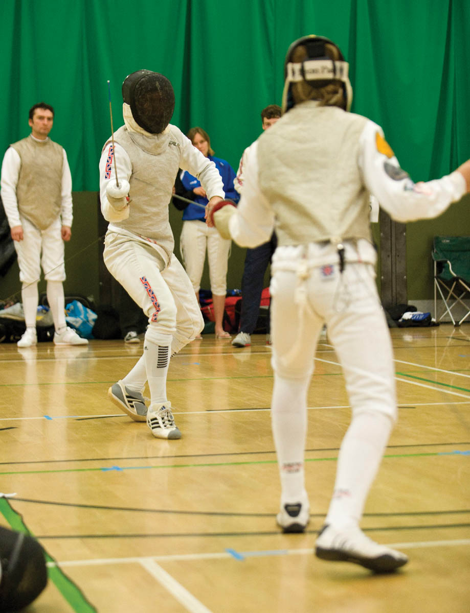 Fencing Skills Tactics Training - image 1