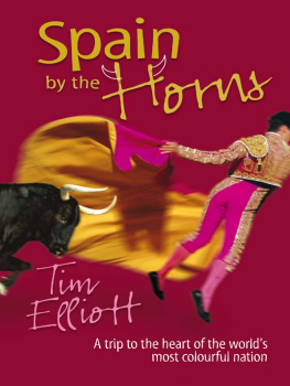 Tim Elliott Spain by the Horns