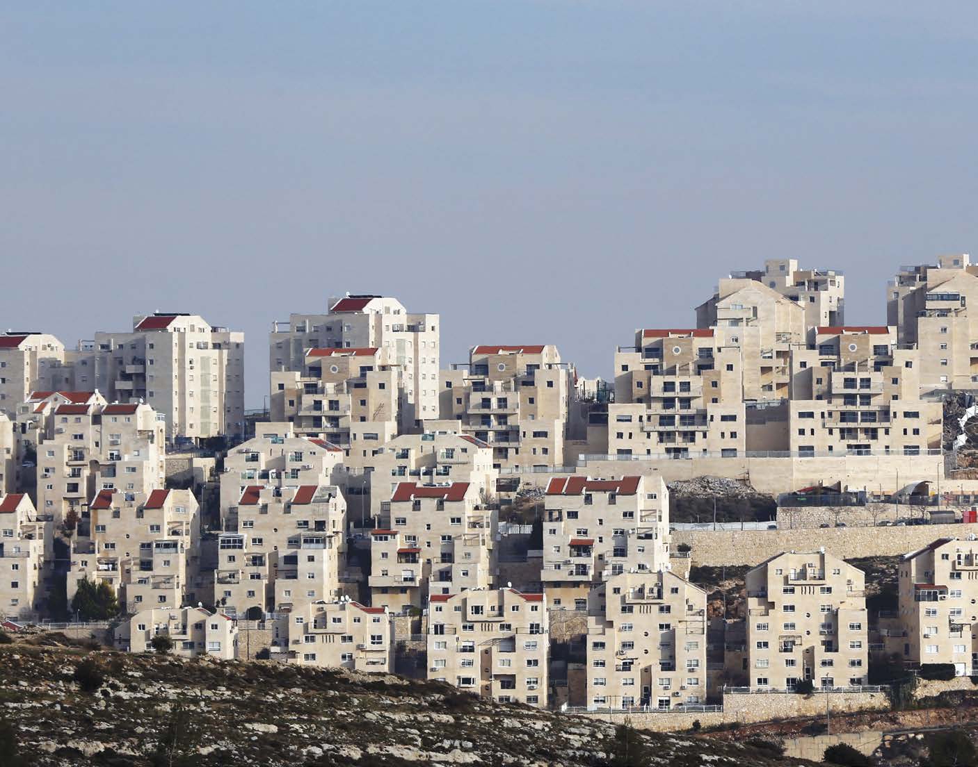 Israelis have established settlements in territories that Palestinians believe - photo 3