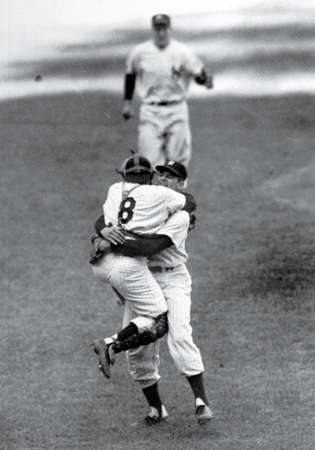 In 1954 Baltimore Orioles pitcher Don Larsen had an awful 321 record Two - photo 8