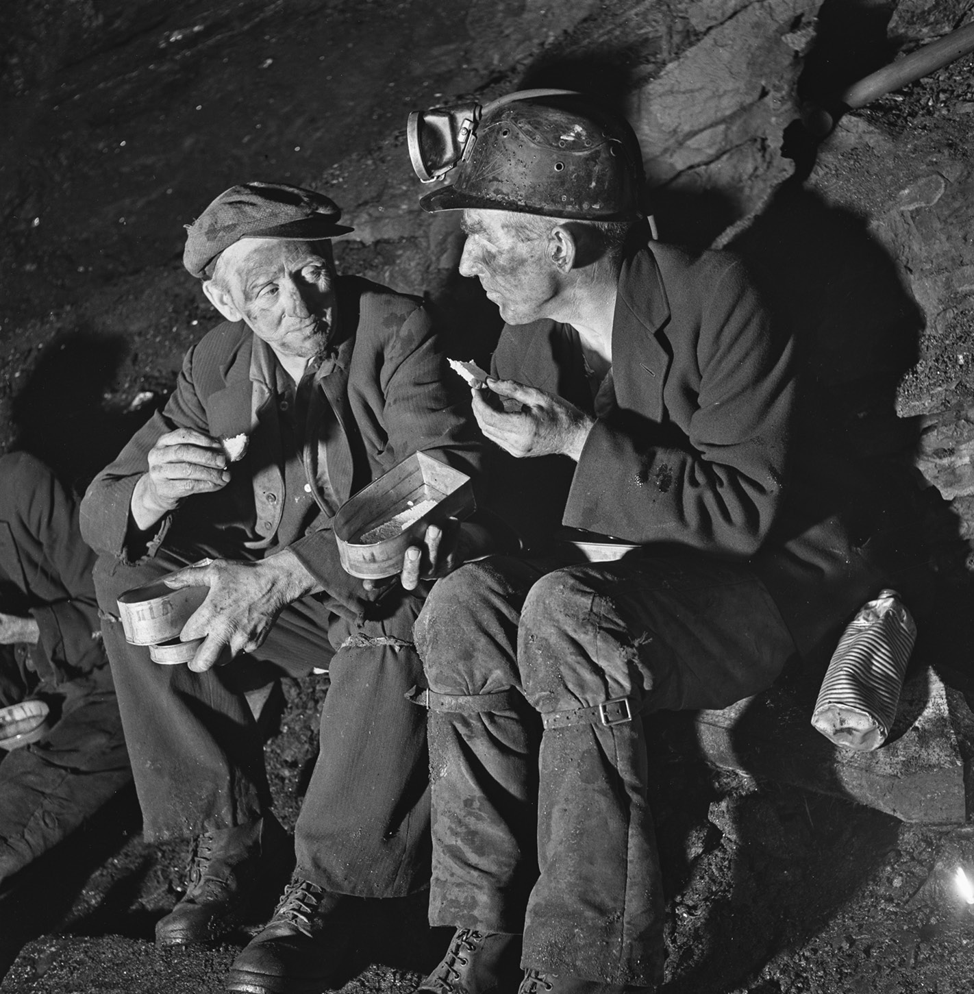 Underground mining was a difficult and dirty job in the 1920s Miners usually - photo 4