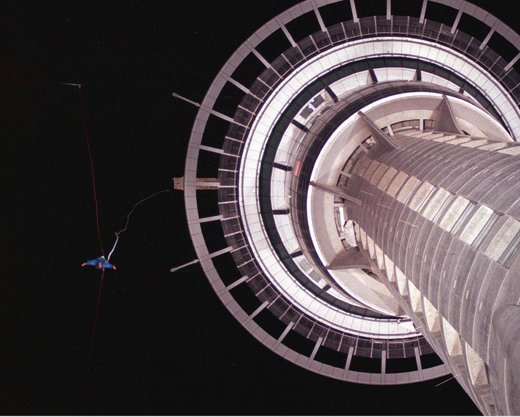 Hackett bungee jumped off the Auckland Stock Exchange Tower in New Zealand in - photo 6