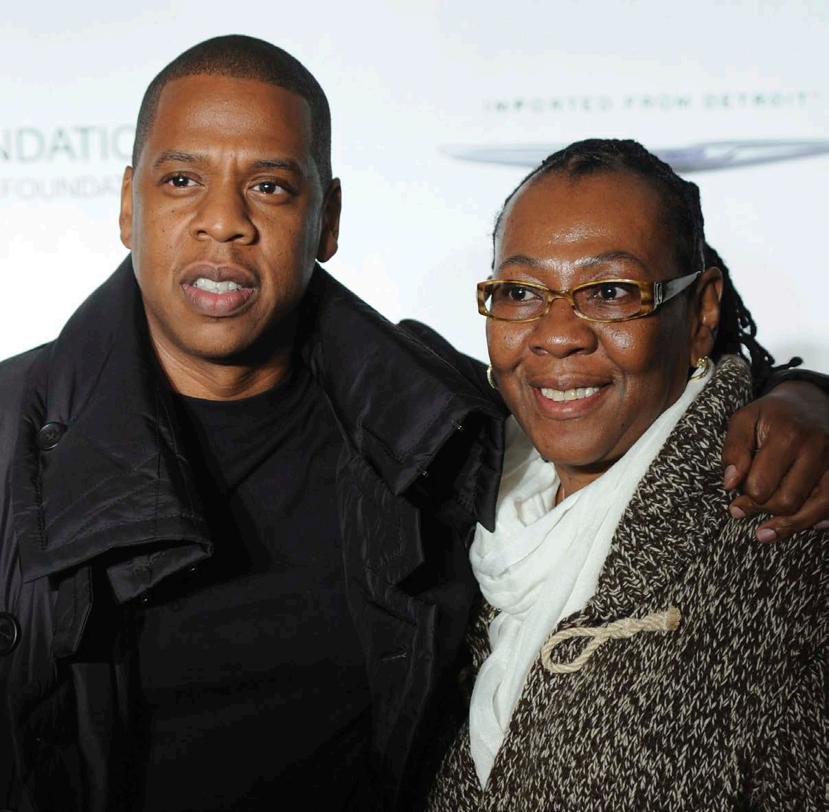 Jay-Z is photographed with his mother Gloria Carter at a fund-raising event - photo 3