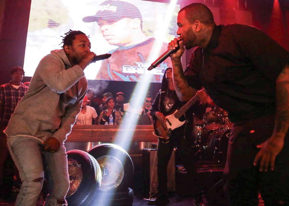 Kendrick Lamar and The Game right perform together in 2015 The album - photo 5