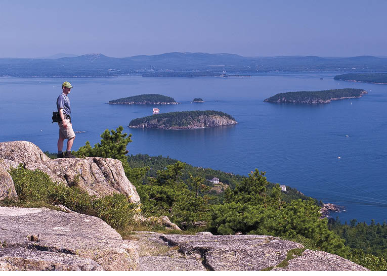 T wo-thirds of the way up the craggy coast of Maine lies Mount Desert Island - photo 17