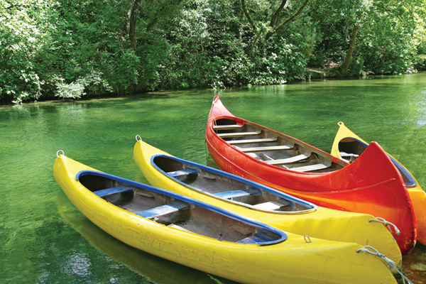 Image Credit Shutterstock Ivan Smuk Canoes come in various sizes Some are - photo 6