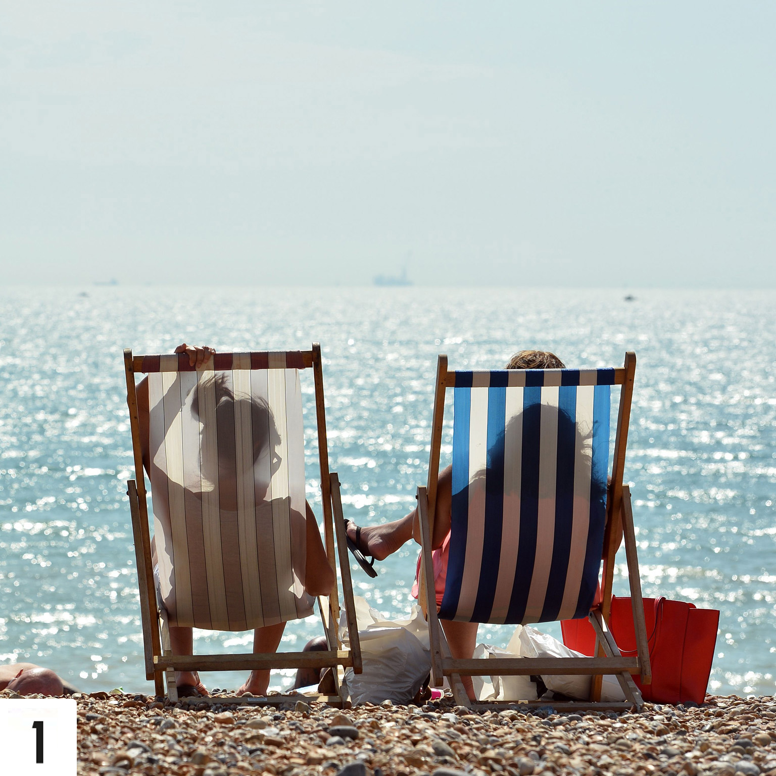 Sitting pretty beside the sea and bursting with bucolic bliss the south coast - photo 6