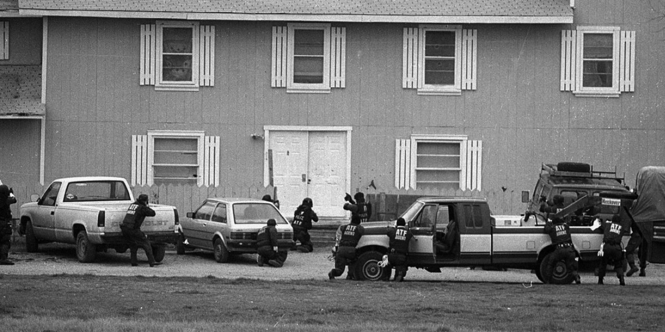 After exiting two cattle trailers amid a hail of virtually point-blank gunfire - photo 11