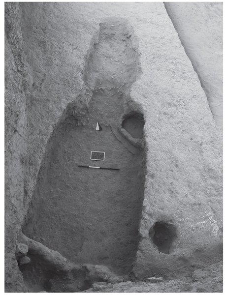 Shelter built in Islamic times on the ruines of the Arsacid Red Building - photo 23