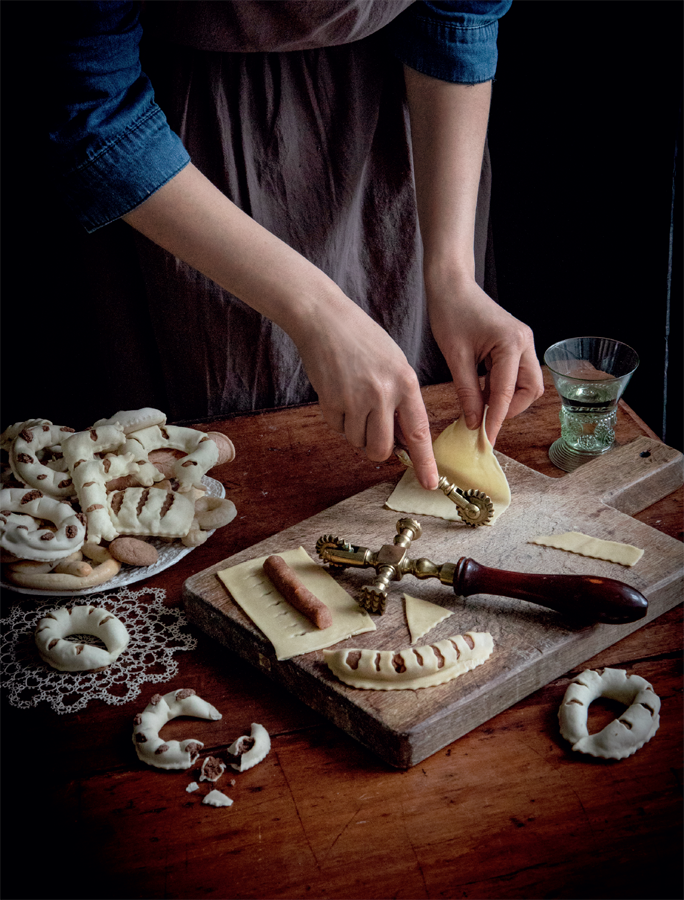 Foreword This is a gorgeous book Its a book full of recipes - photo 5