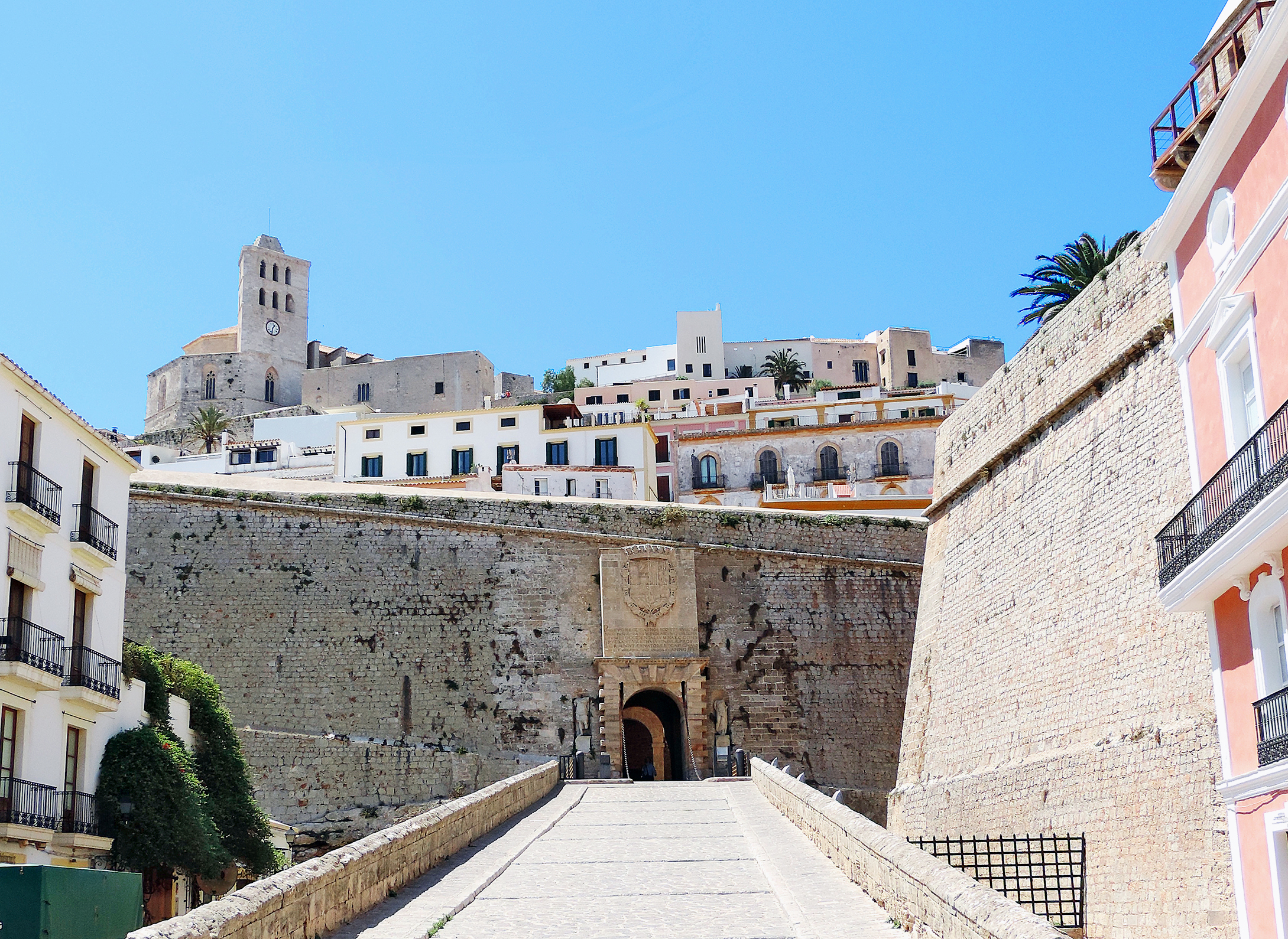 EIVAISLAGETTY IMAGES Ibizas Top Experiences White-sand beaches - photo 4