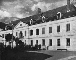 The Ursuline Convent on Chartres Street The sisters set up the first free - photo 4