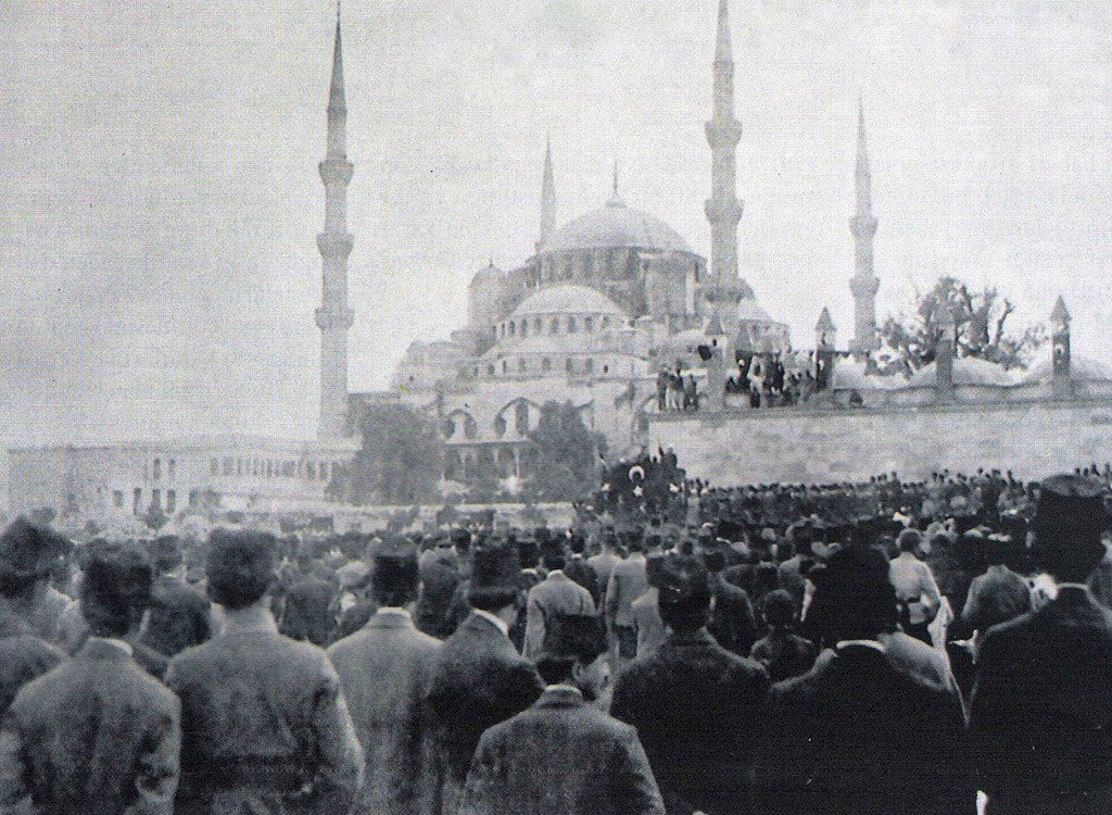 A protest meeting in Sultanahmet Square central Istanbul 1919 Mustafa - photo 12