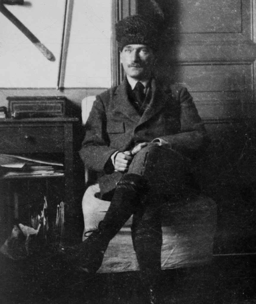 Mustafa Kemal in the study of his Ankara home in 1921 An open session of - photo 13