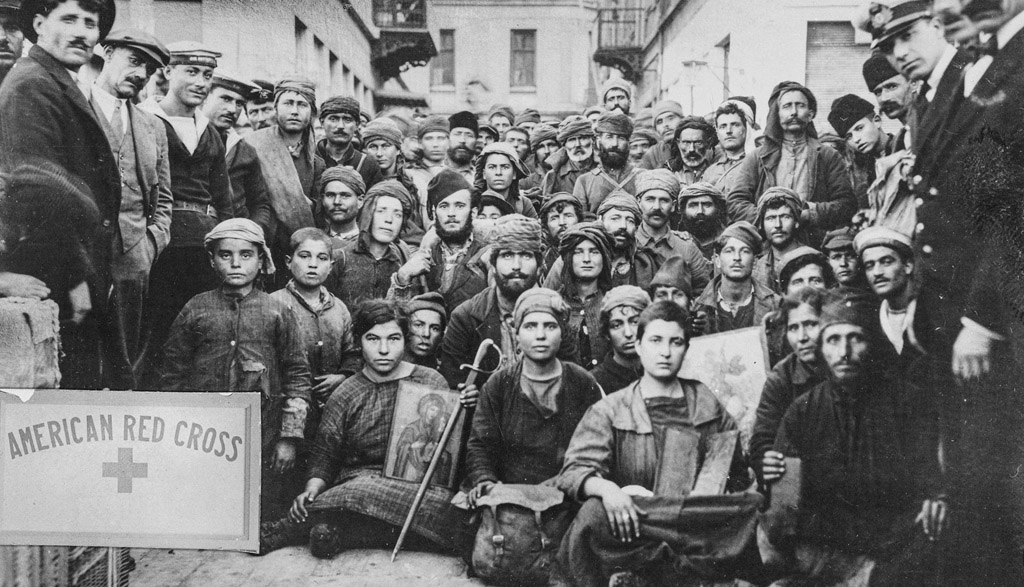 Refugees from western Anatolia aided by the American Red Cross Women - photo 23