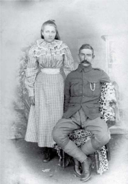 The ex-Tommy and his Boer bride Charles Thorold and Louise Josephine Boje - photo 3